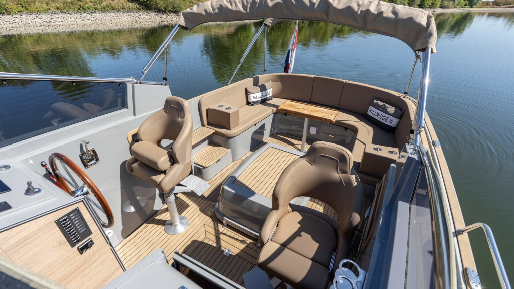 Antaris Seventy7 Cabin ( 2022)