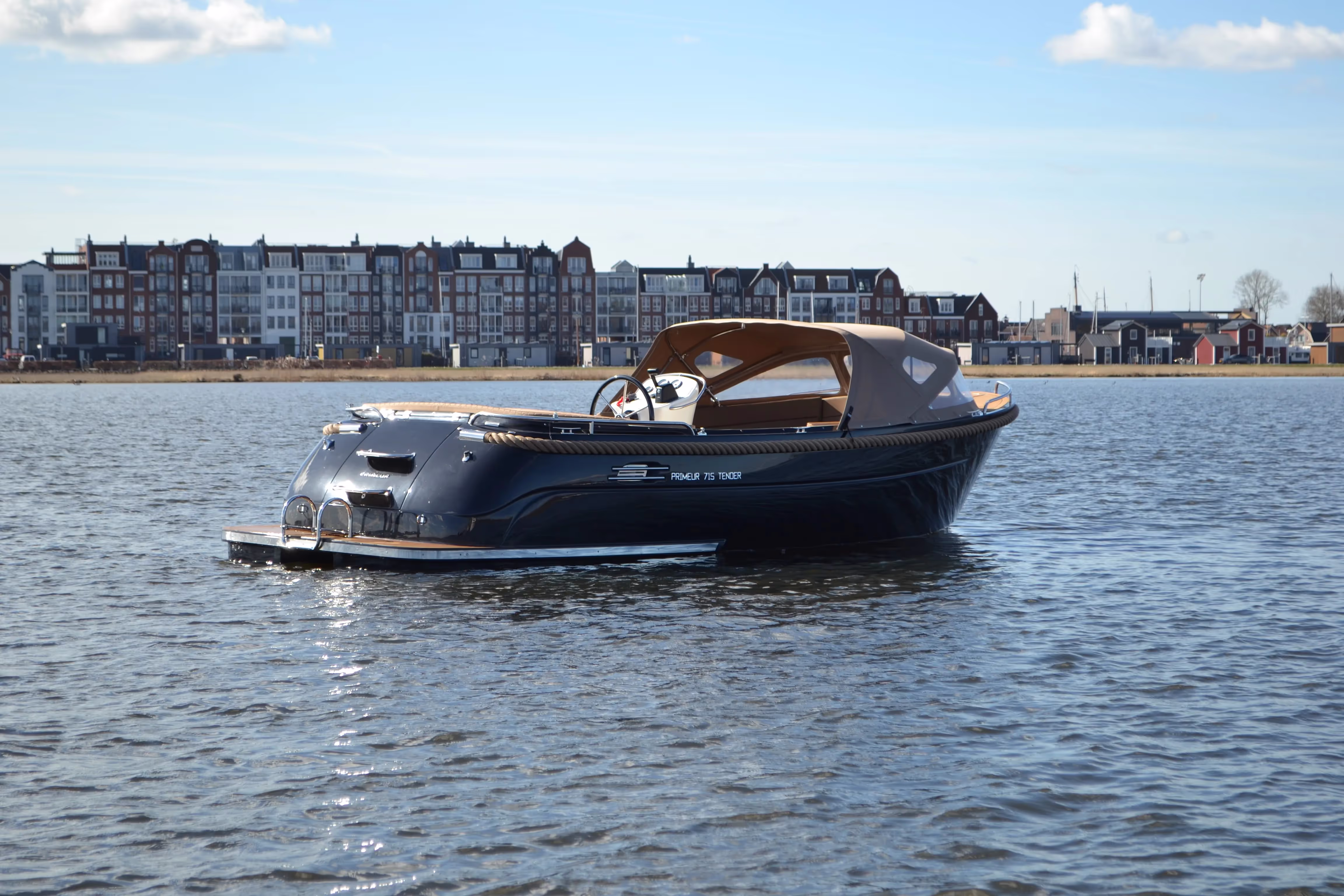 Primeur 715 Tender
