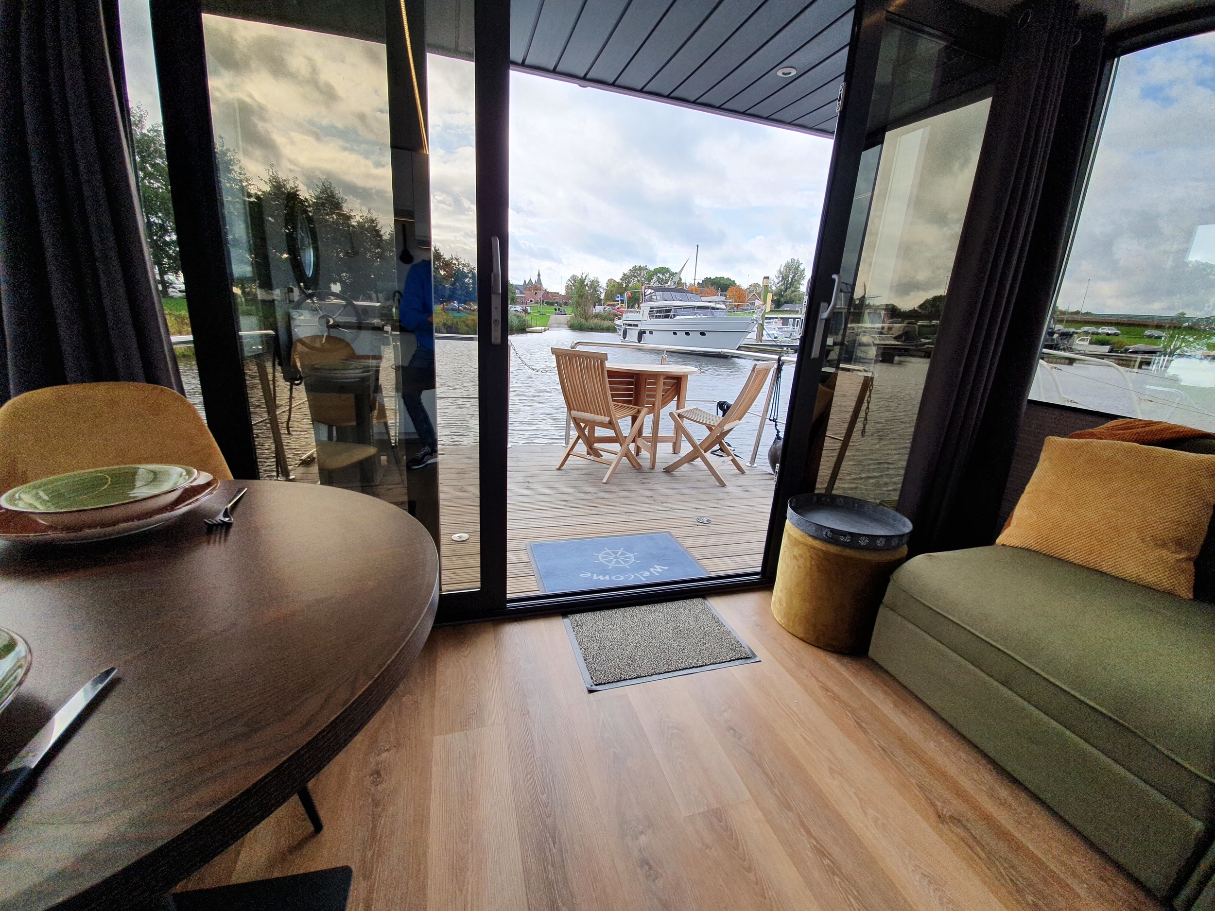 La Mare Houseboats Apartboat M - NEW