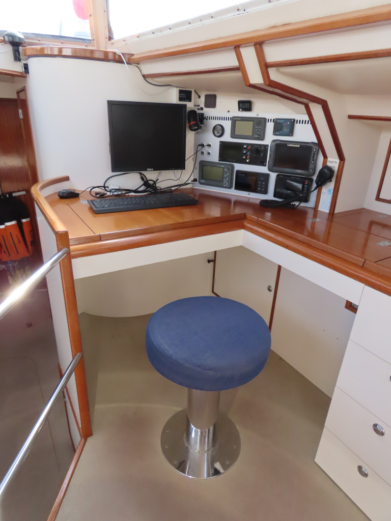 One-off 50’ aluminium Expedition Cruiser