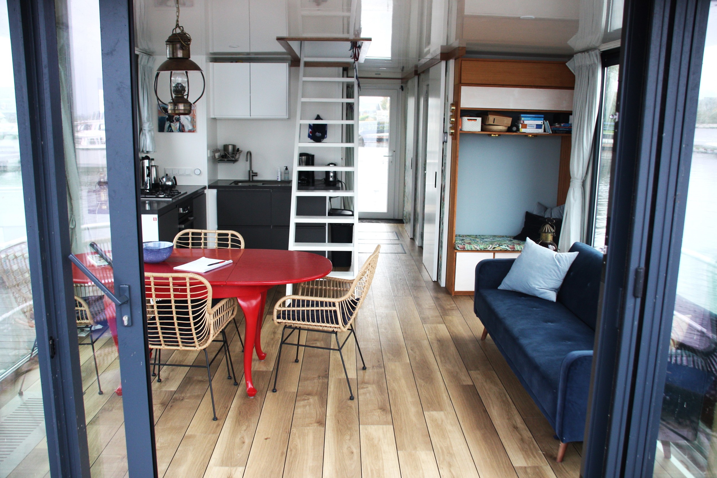 DL-Boats 1350 Captainshut Houseboat