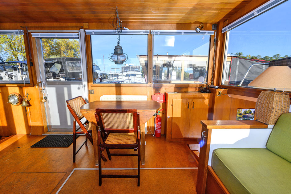 Luxe Motor 21.18 met UBC