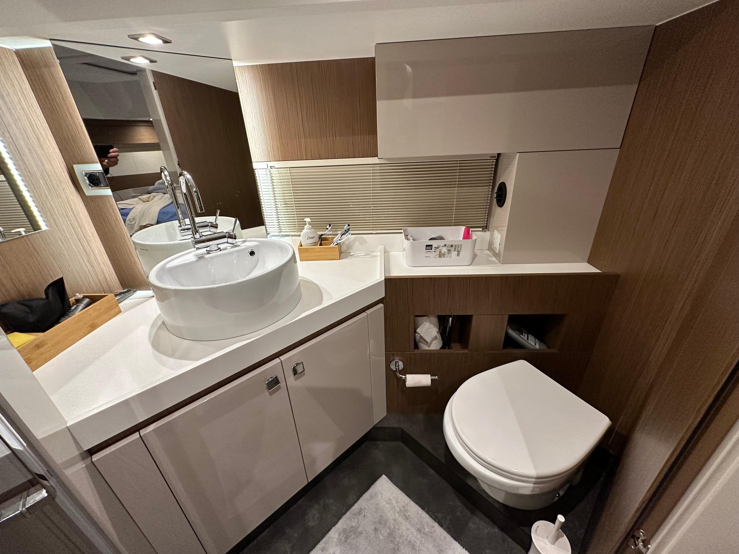 Cranchi T43 Eco Trawler Long Distance