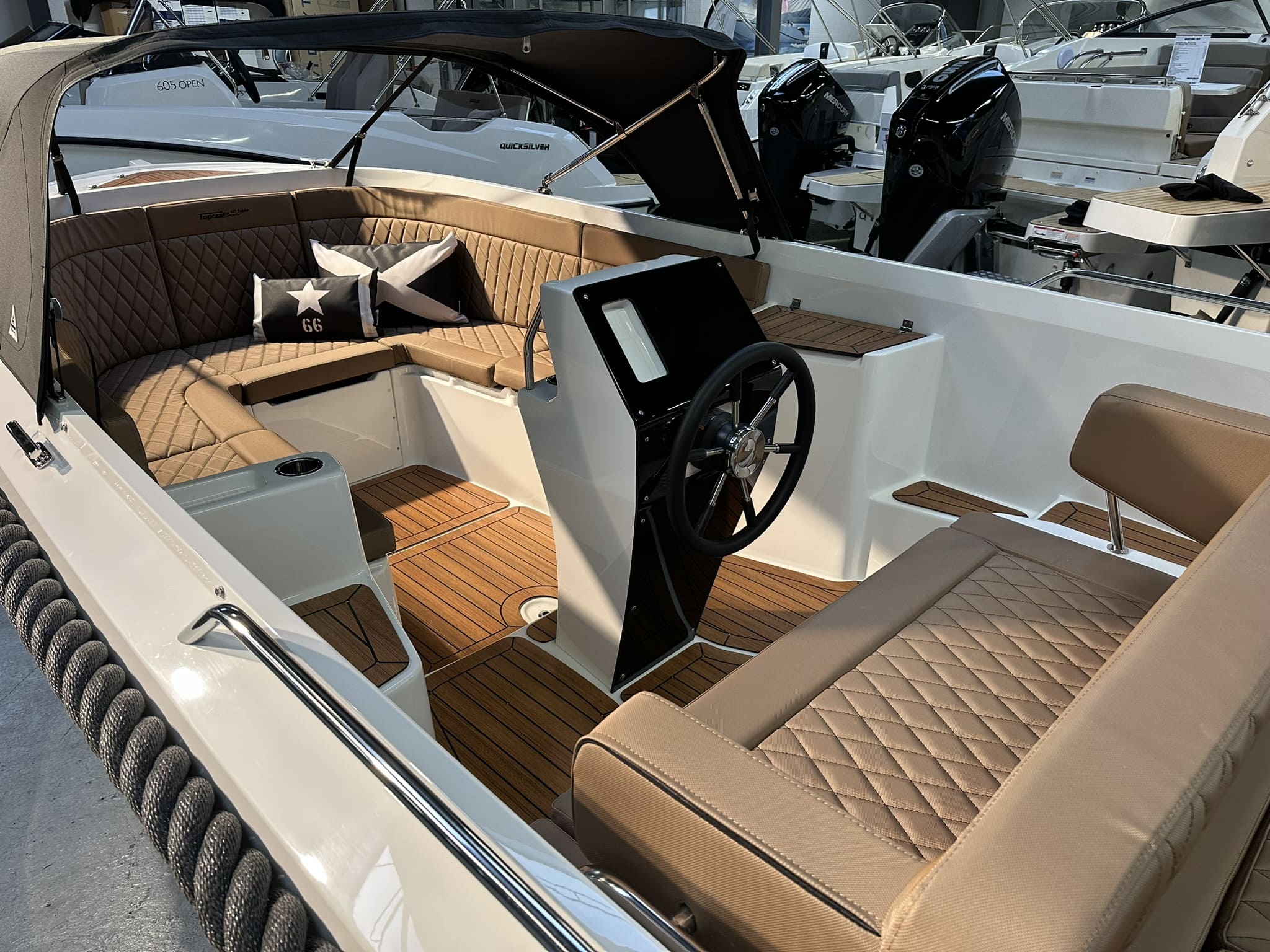 Topcraft 627 Tender
