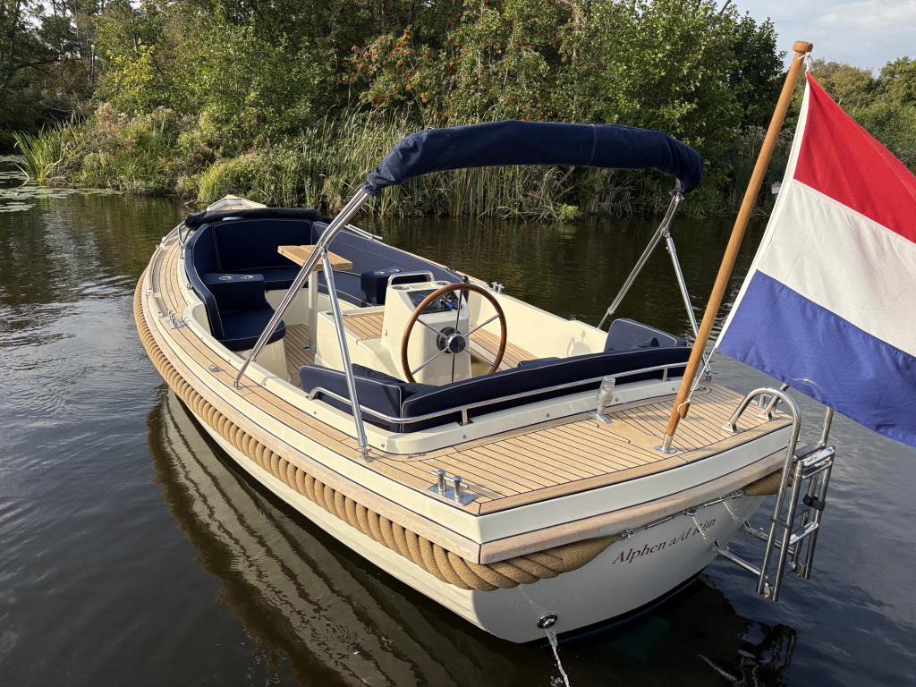 Interboat 19