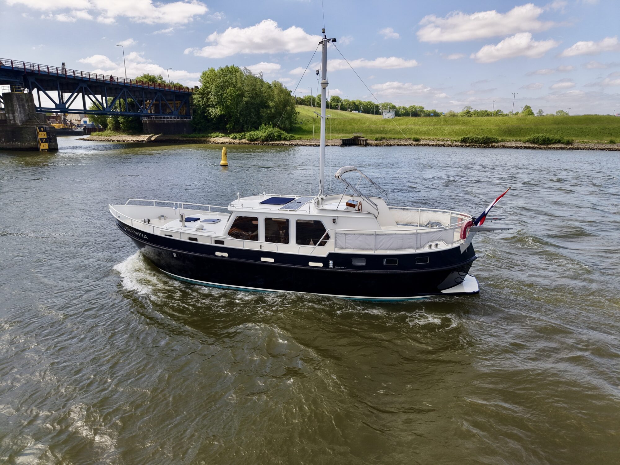 Monty Bank Kotter 41 AK Cabrio