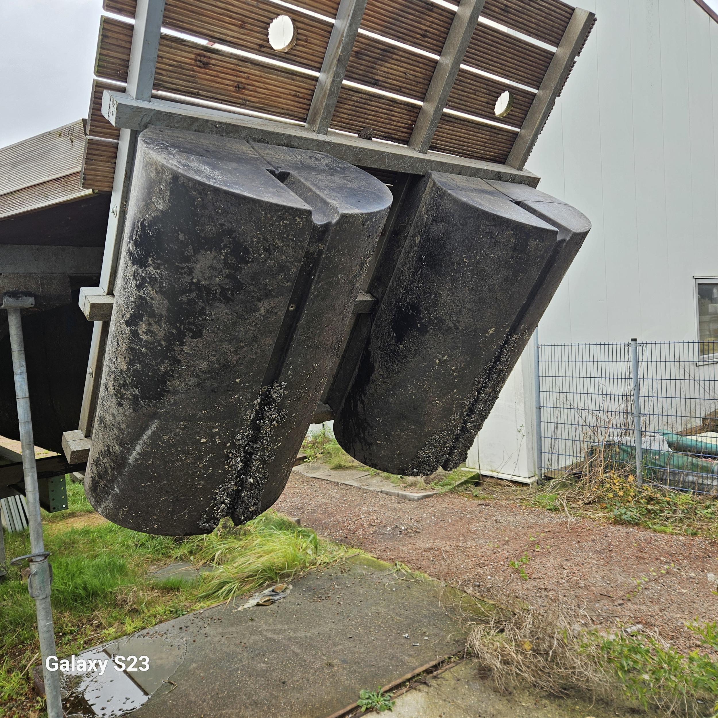 LST Boatin (onderstel) Houseboat