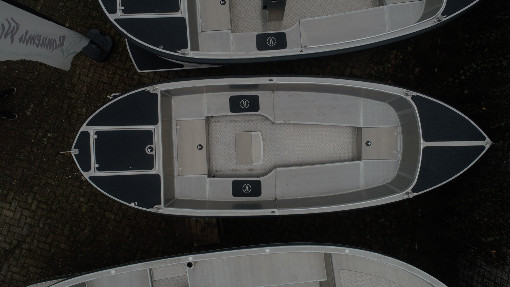 Van Vossen 550 e sloep