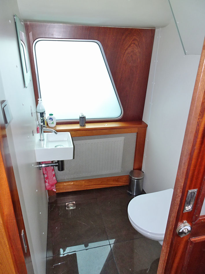 Dagpassagiersschip 152 pers