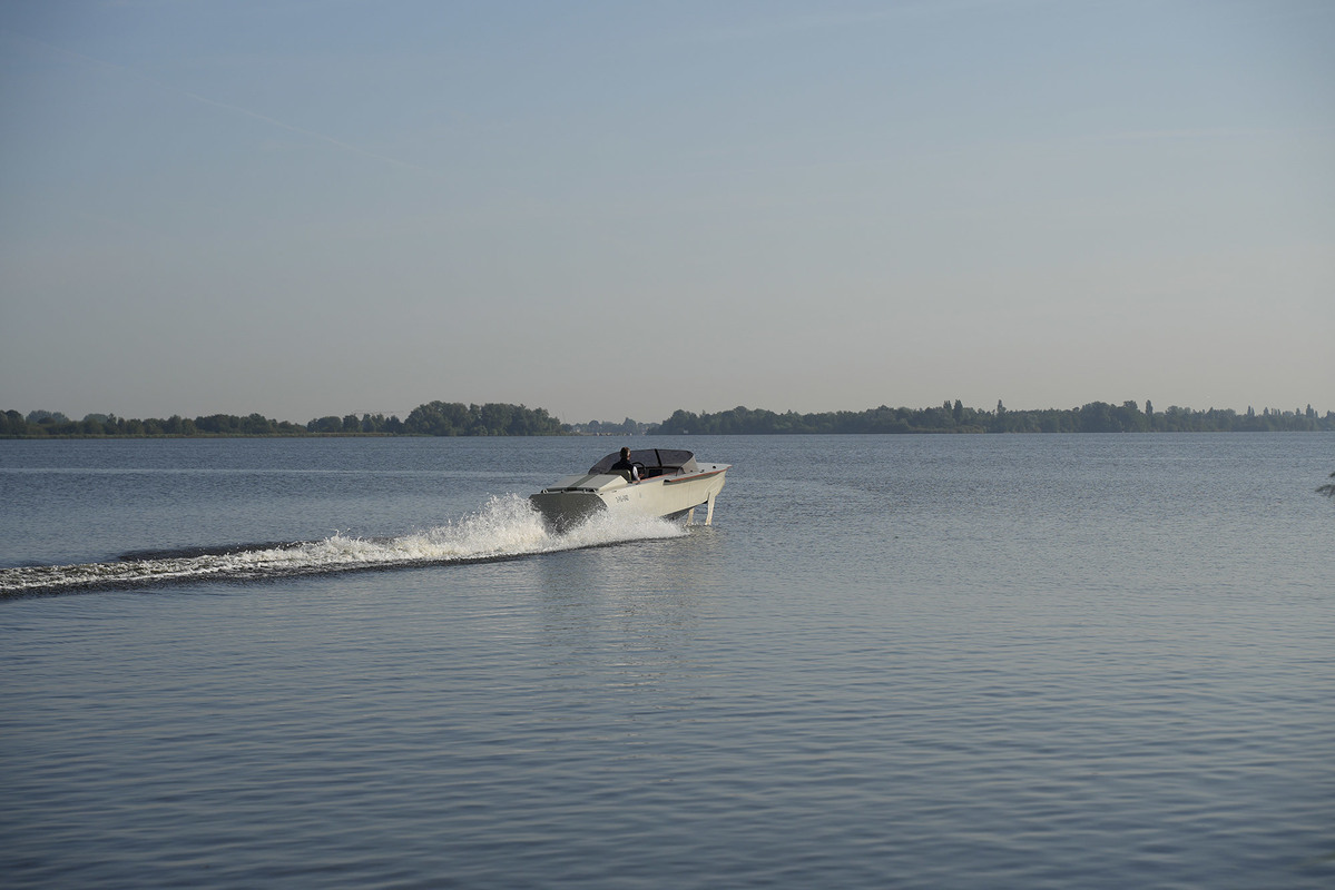 Volga Draagvleugelboot