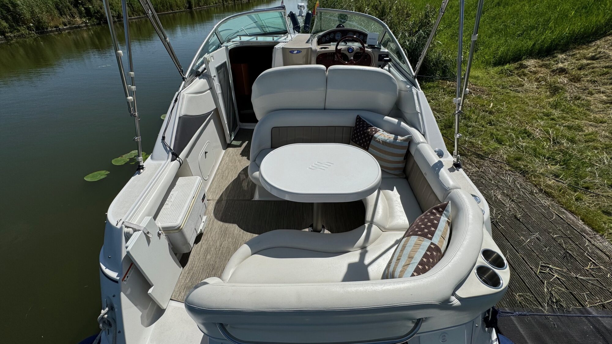 Four Winns 248 Vista