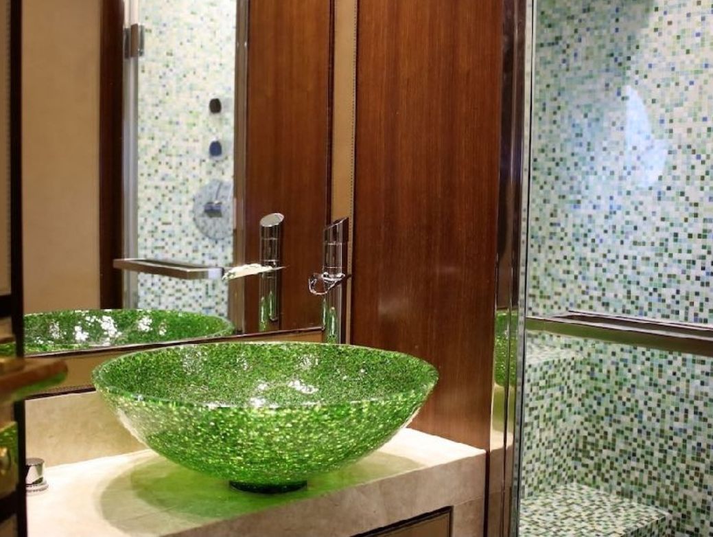 MonteCarlo Yacht 86 Flybridge