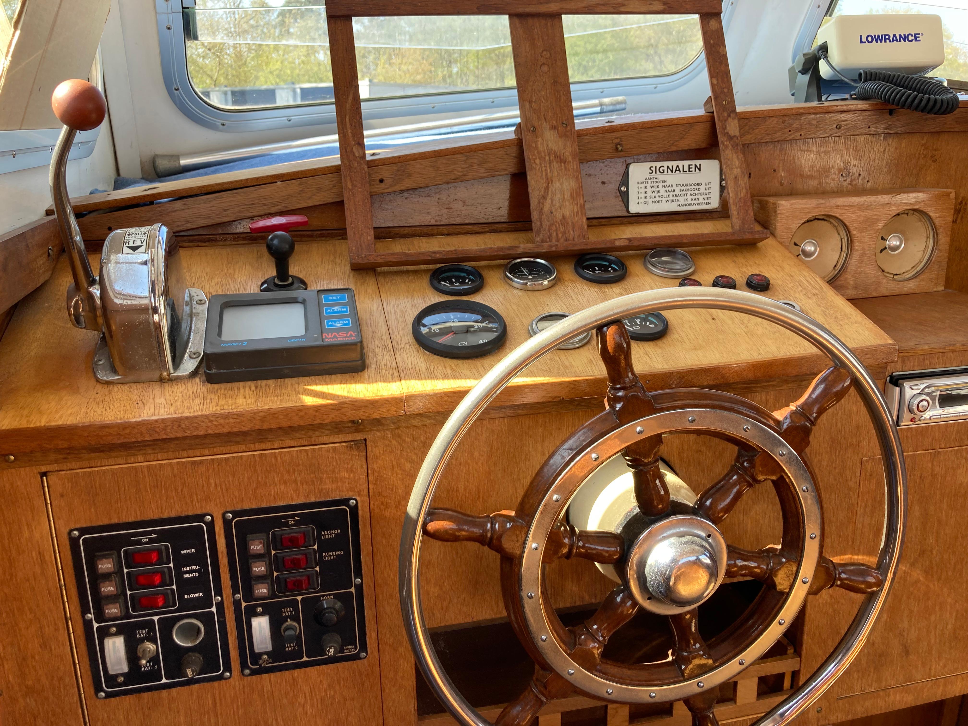 Motor Yacht Super Favorite AK 9.40