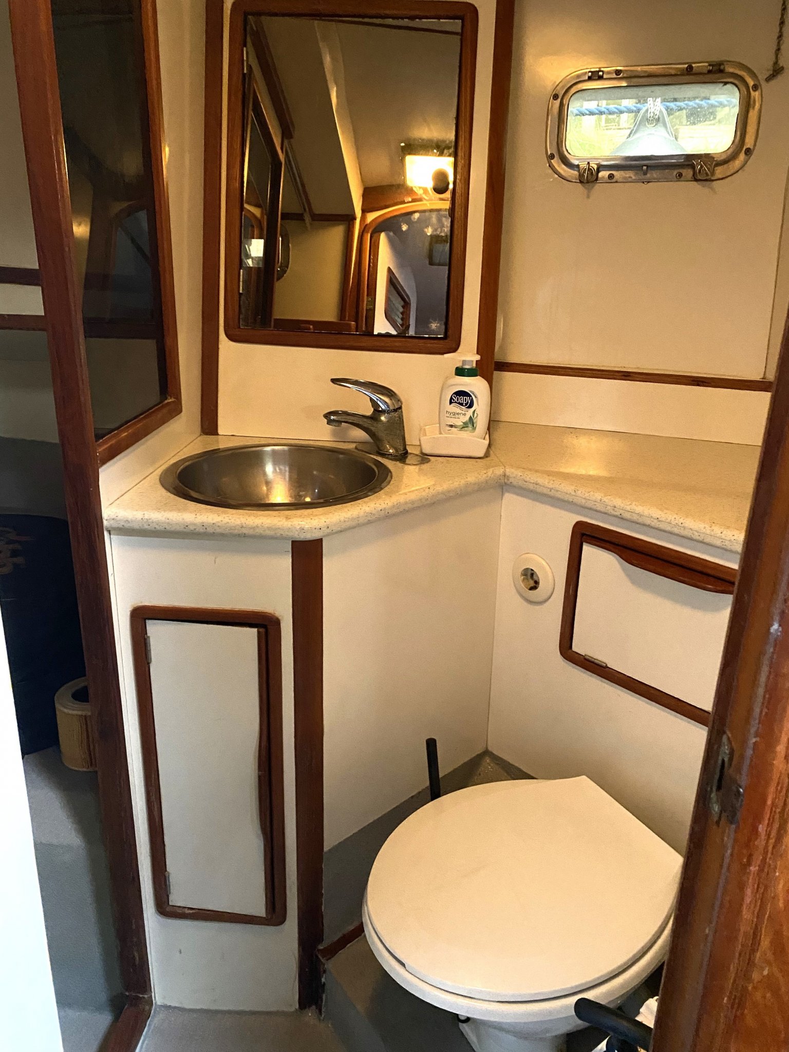Irwin 49 Blue Water Cruiser