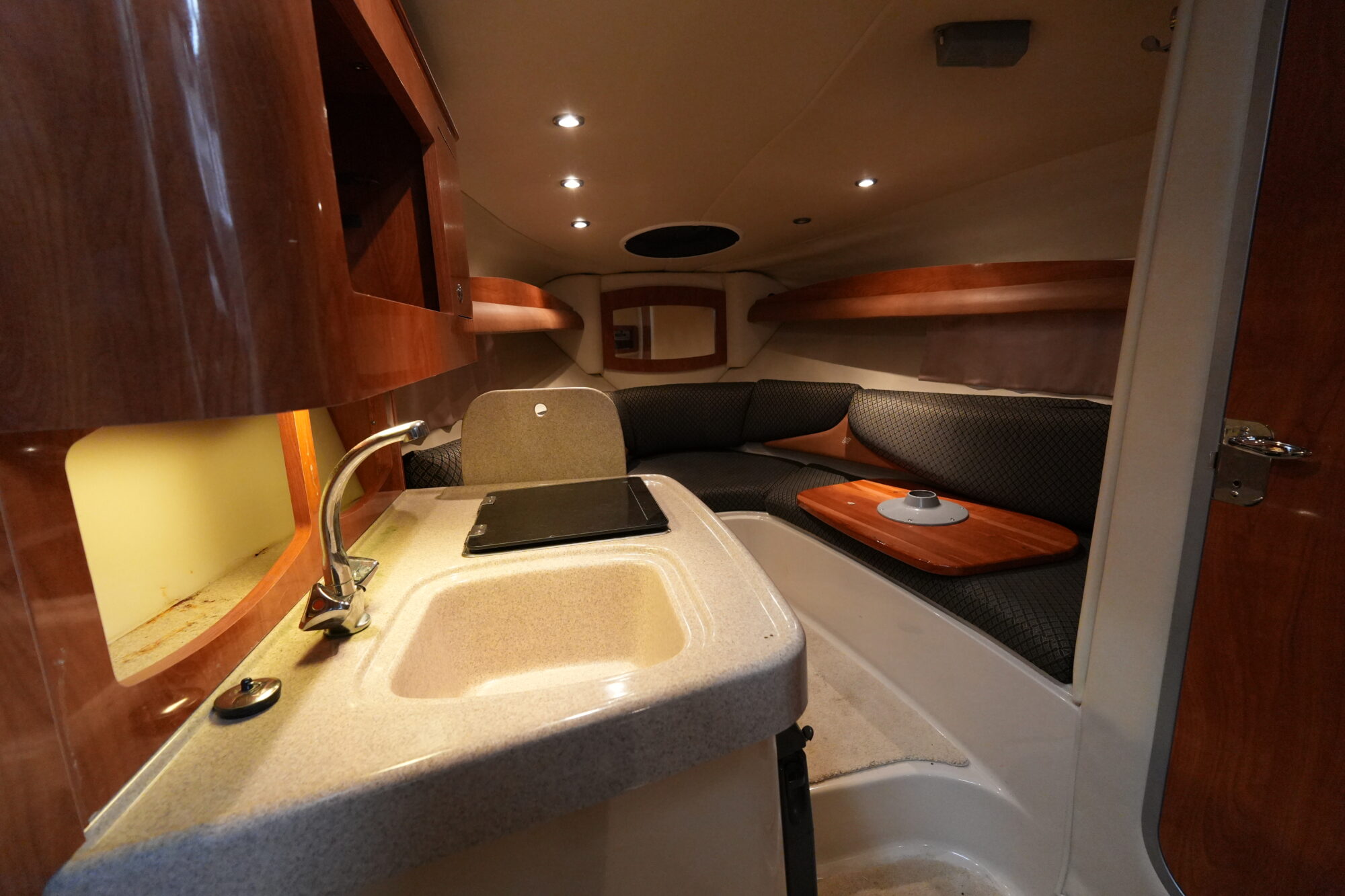 Four Winns 258 Vista