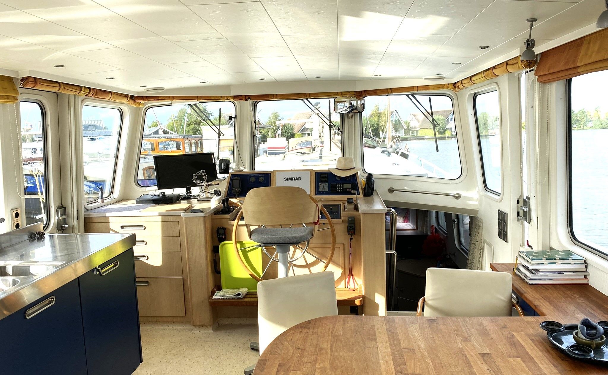 Luxe Motor ( Euroship ) 18.00 ( ONDER BOD )