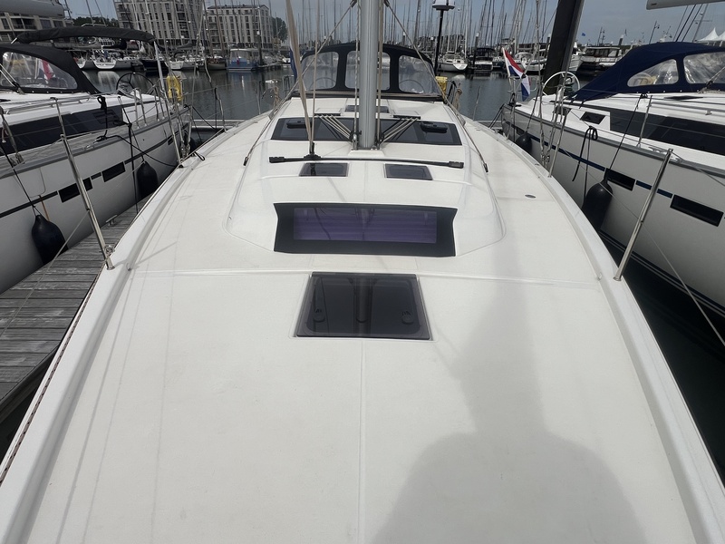 Dufour 430 GL
