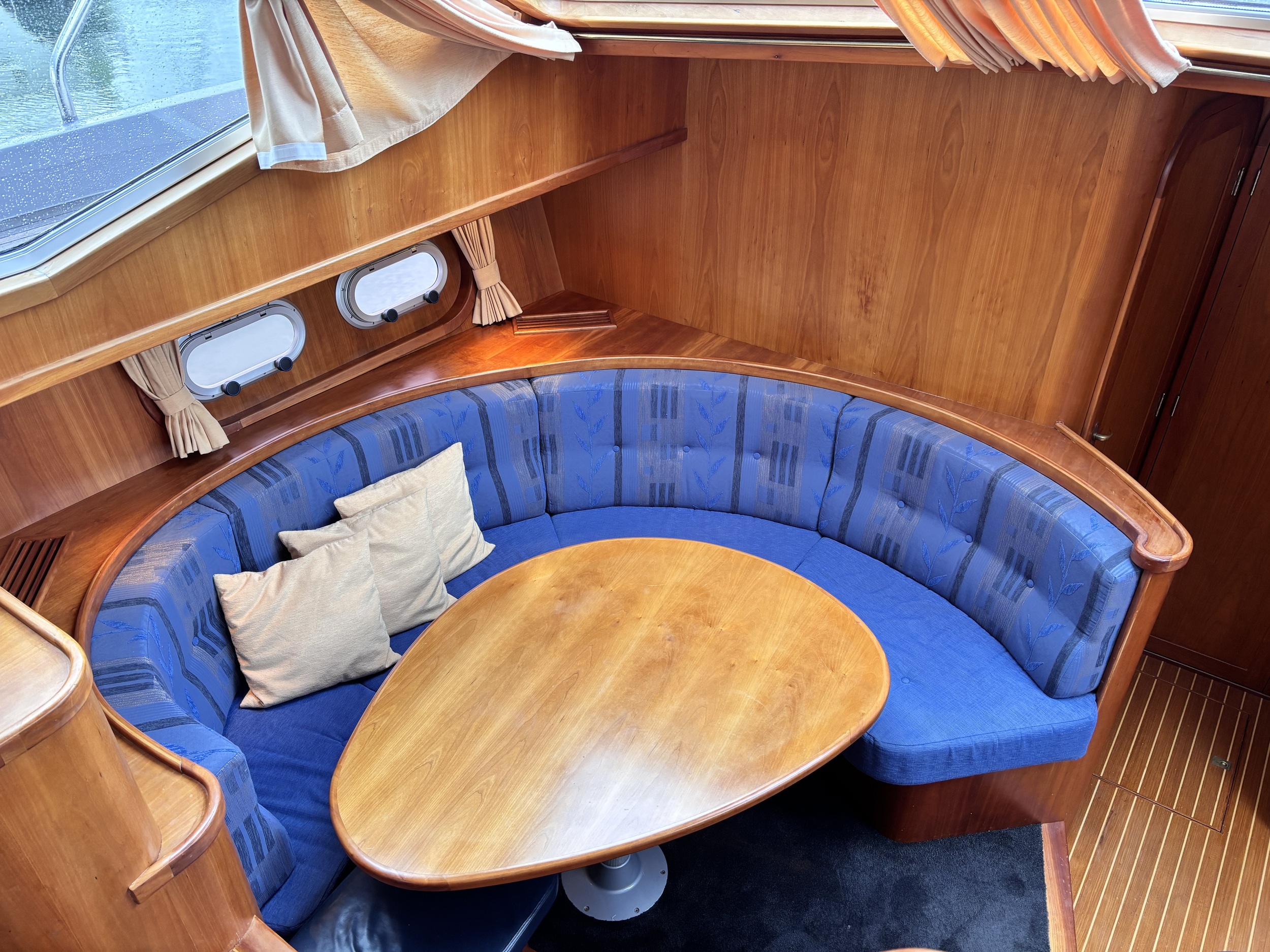 Pacific Allure 155 Stuurhuis