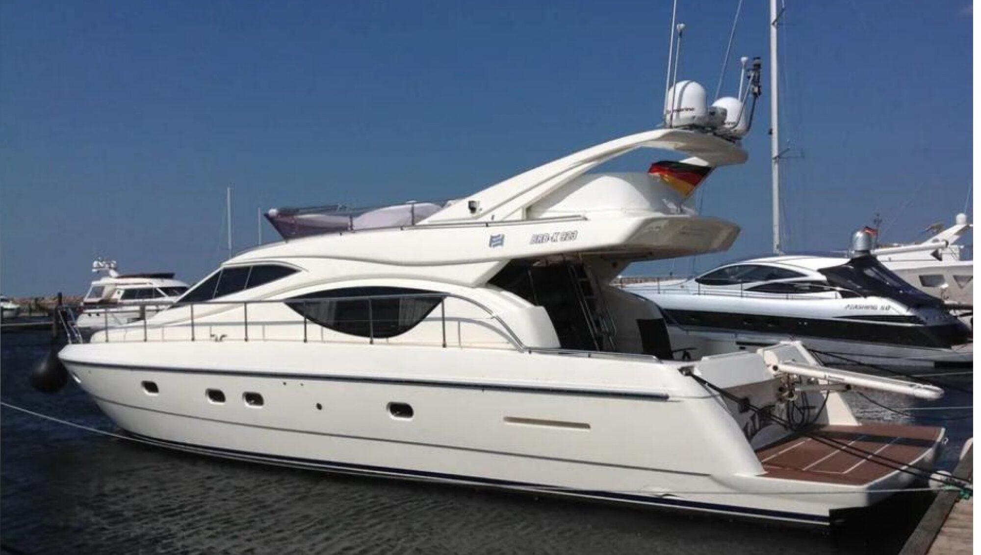 Ferretti Yachts Ferretti 500 Elite Flybridge hoofdfoto: 1