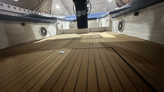 Custom Build Custom Build sloep, Full option met 300pk 