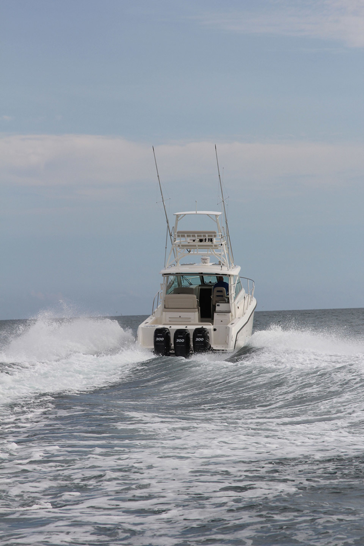 Boston Whaler 345 Conquest