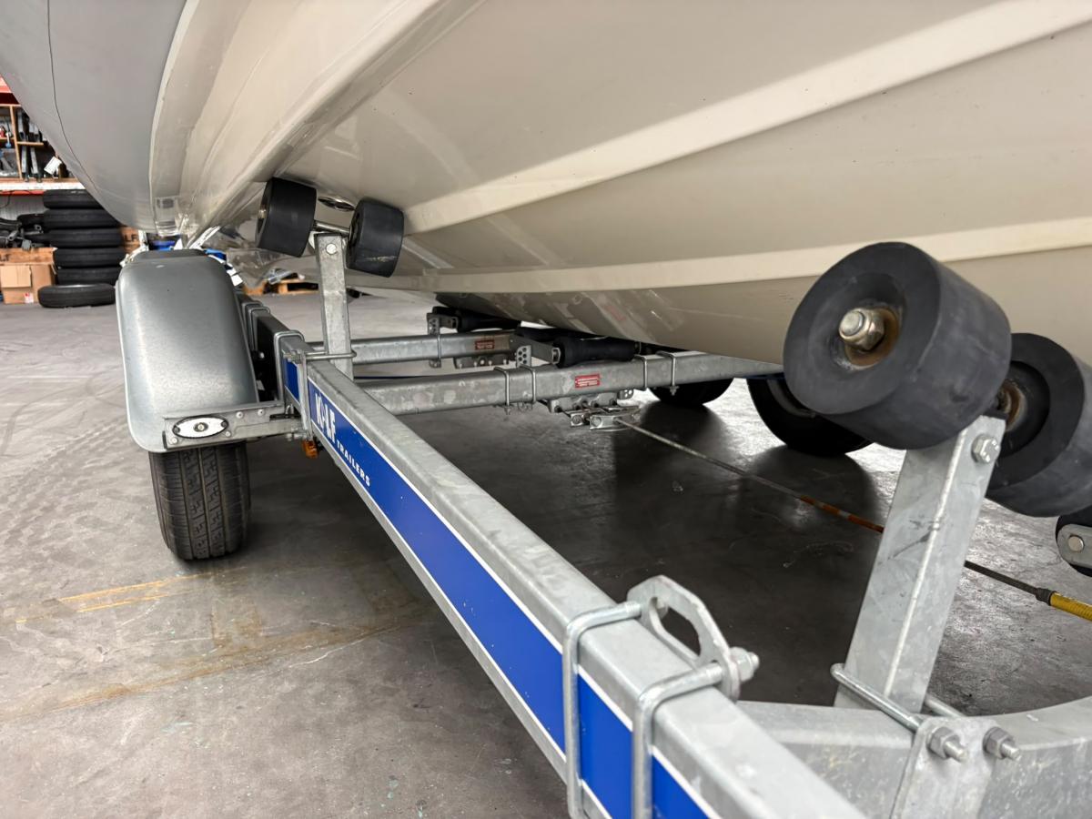 KALF 2000KG 6.86m x 2.10m