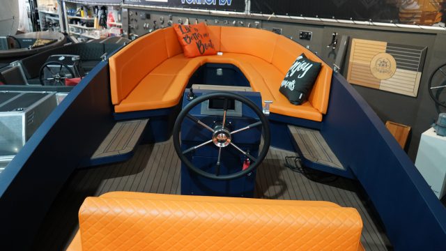 REX Tender 650 Elektrisch PAASSHOW 3, 4 & 6 APRIL! 🥂