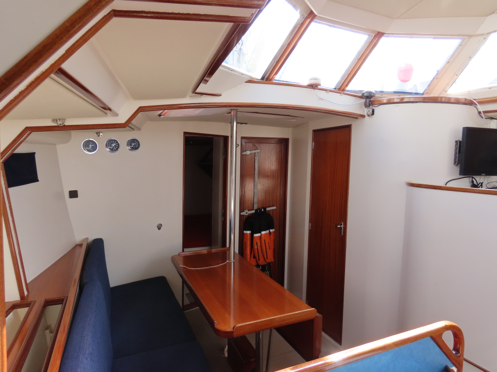 One-off 50’ aluminium Expedition Cruiser