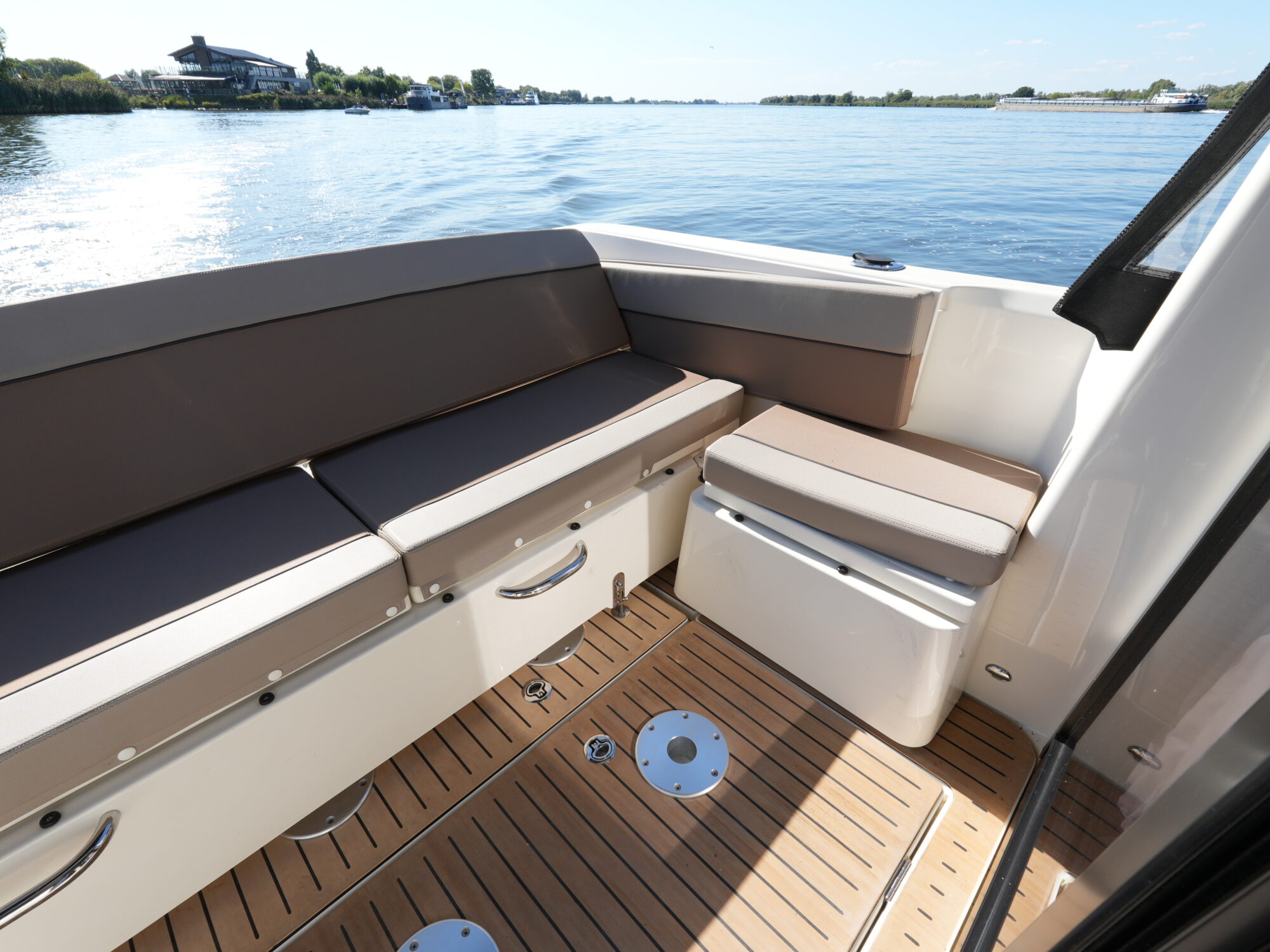 Quicksilver 905 Activ Weekend