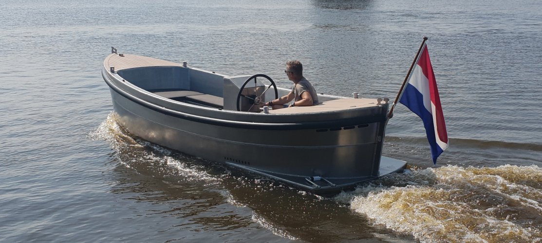 Van Vossen 550 Sloep DE GROOTSTE SLOEPENSHOWROOM VAN NEDERLAND