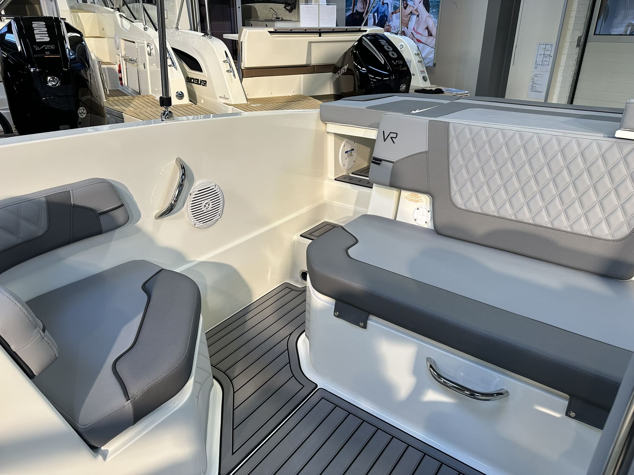 Bayliner VR6 Bowrider