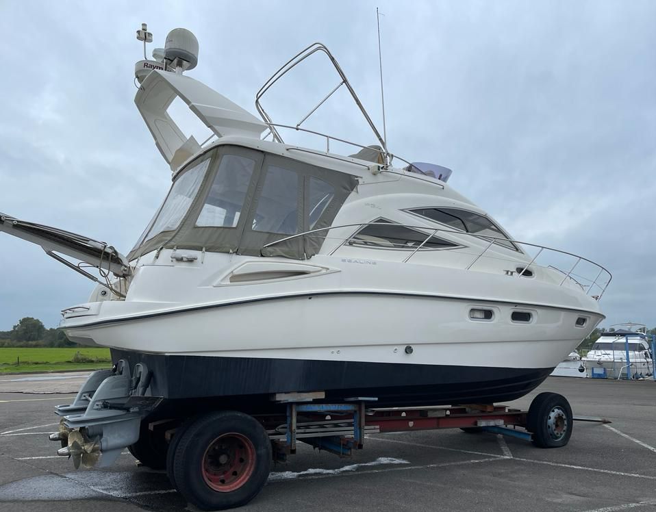 Sealine F34 Flybridge