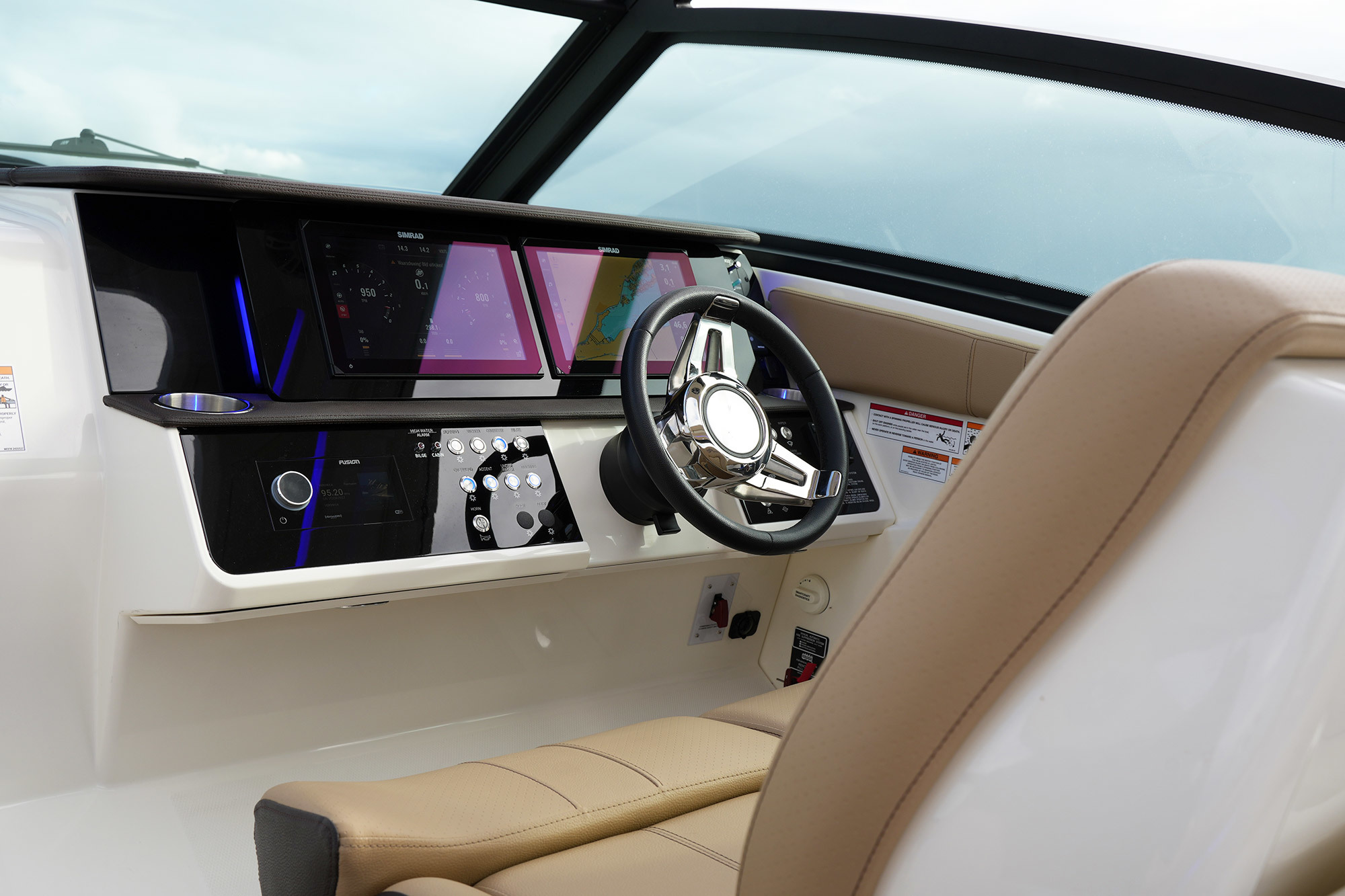 Sea Ray Sundancer 320