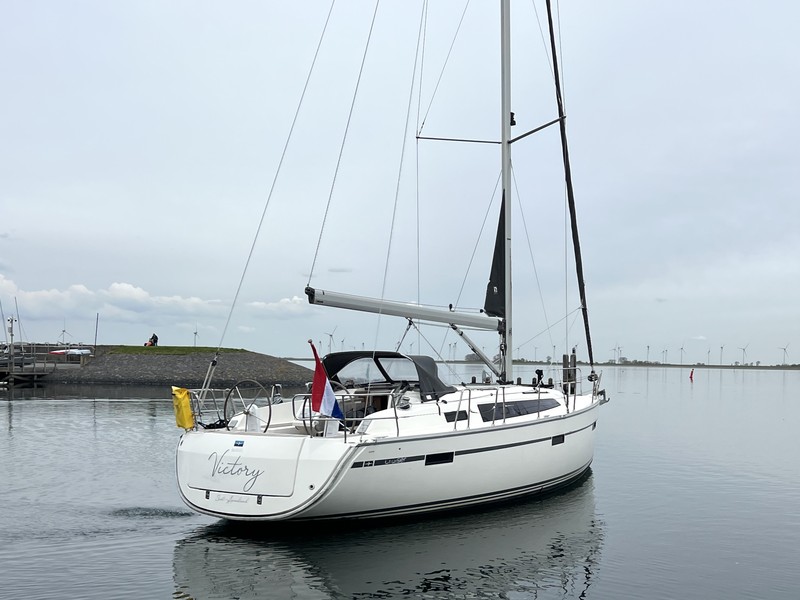 Bavaria Cruiser 37-3