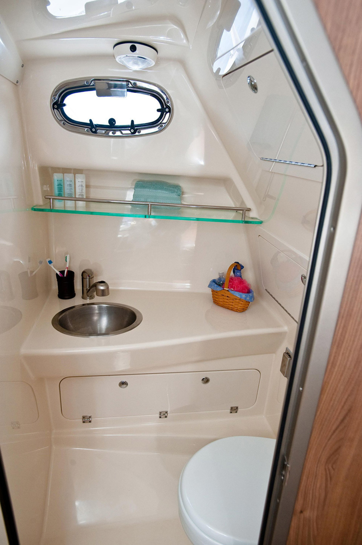 Boston Whaler 285 Conquest