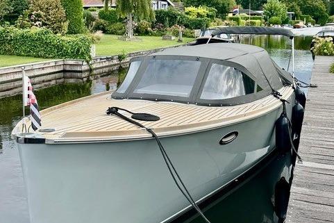 Tender AdmiralsTender C28