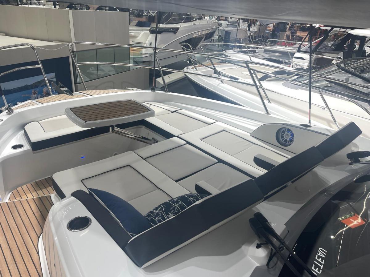 Jeanneau Cap Camarat 12.5-WA