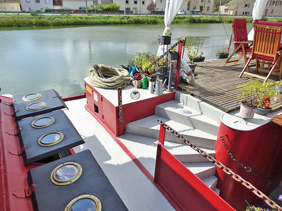 Spits Varend Woonschip 30.53 met UBC