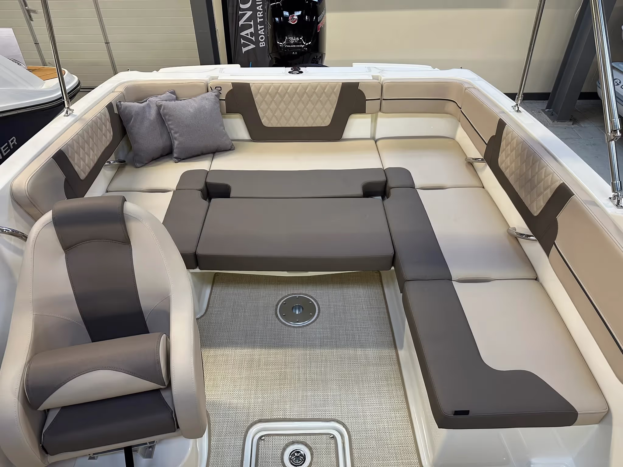 Bayliner VR4 Bowrider