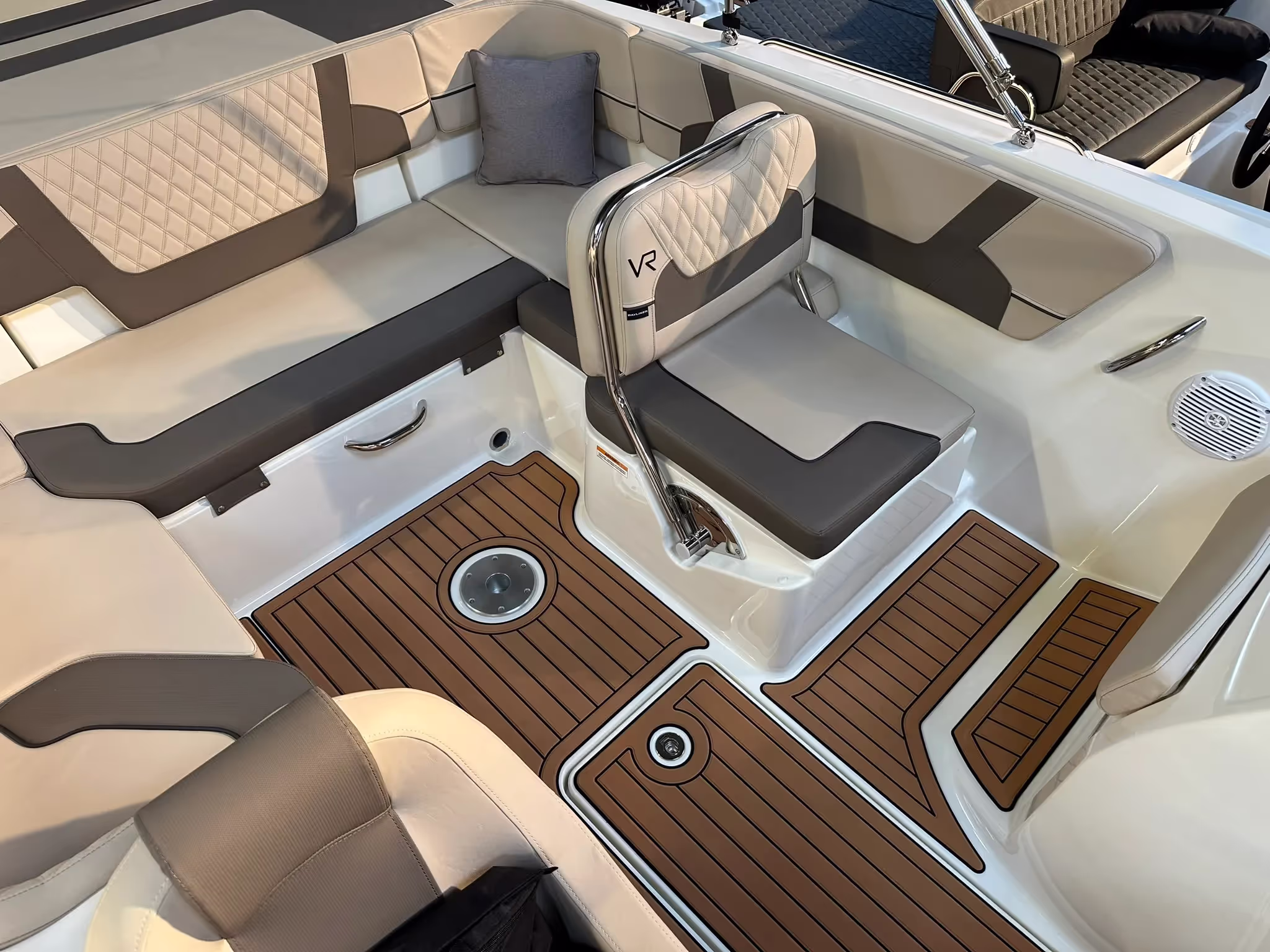 Bayliner VR6 Bowrider