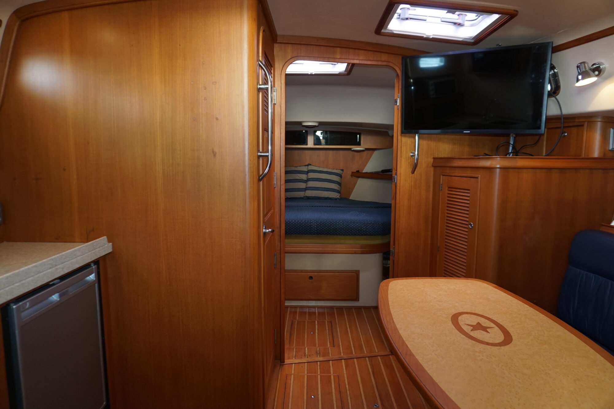 Island Packet Craft 360 Express