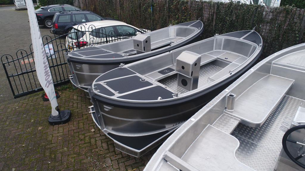 Van Vossen 550 e sloep