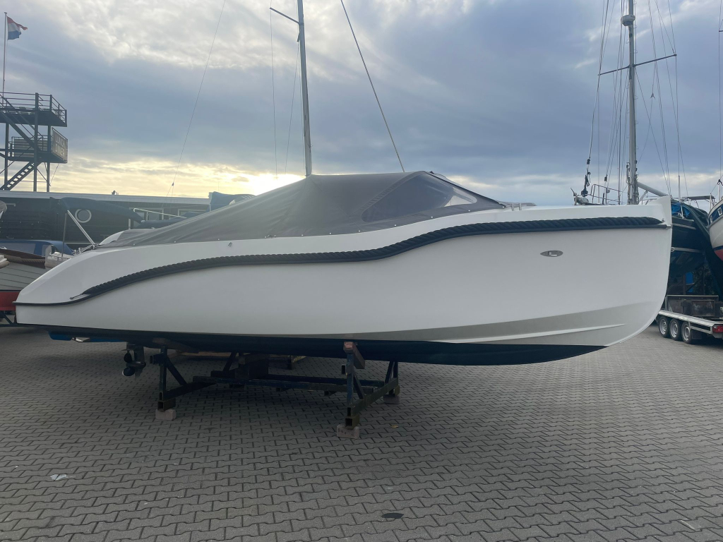 Oudhuijzer 700 hoofdfoto: 1