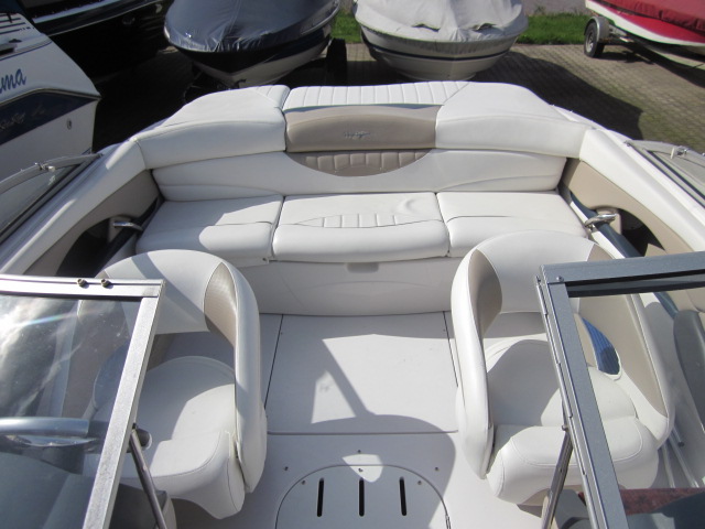 Four Winns 200 Horizon Bowrider