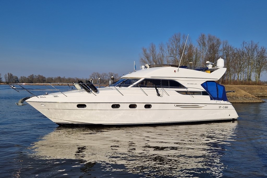 Princess 440 FLY