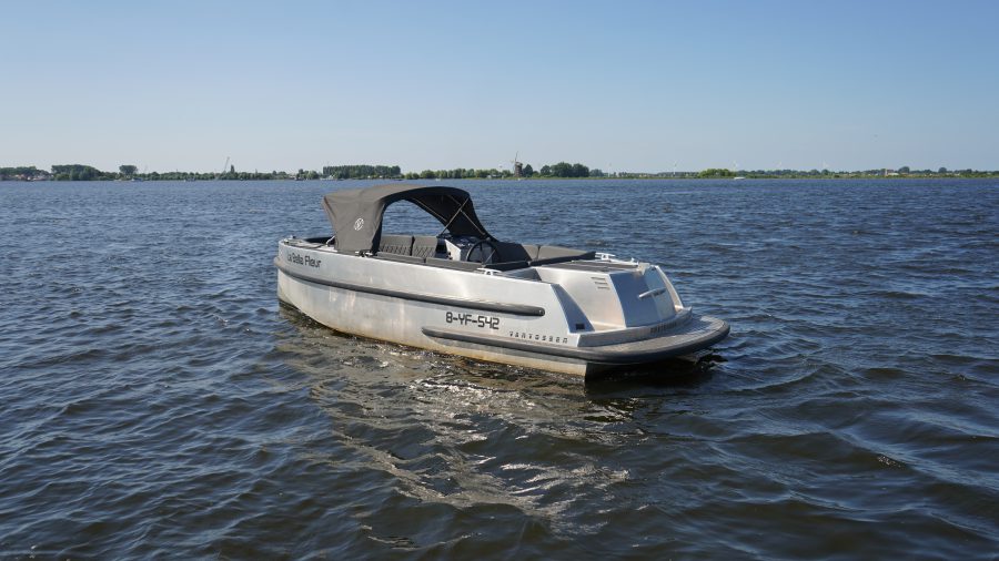 Van Vossen 600 Tender Sport PROEFVAREN 12 & 13 SEPTEMBER