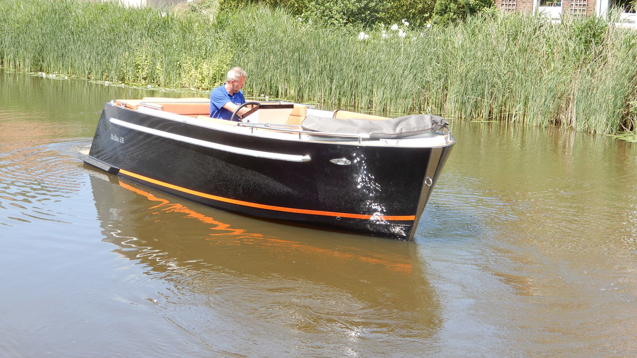Maxima 630 tender