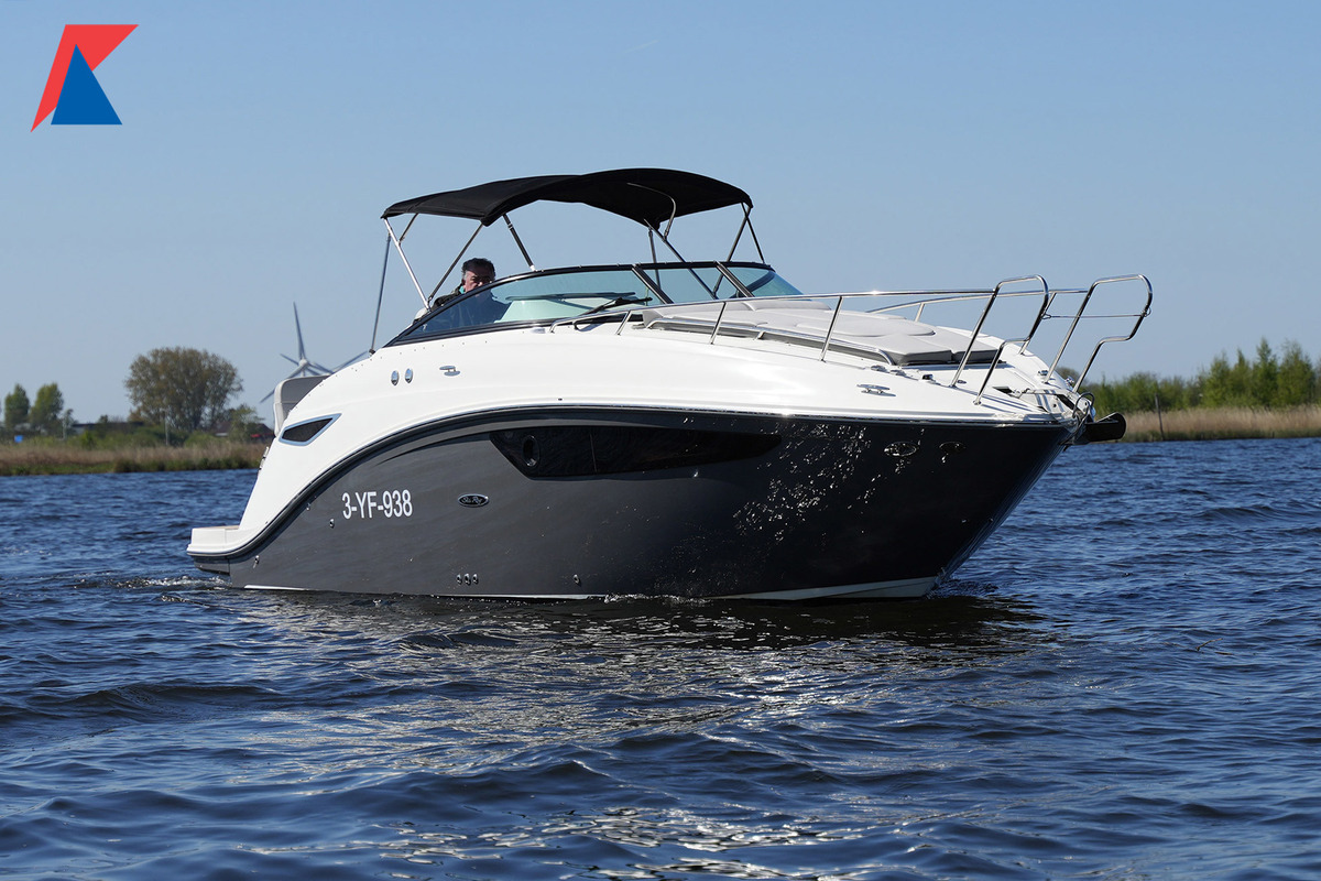 Sea Ray Sundancer 265 hoofdfoto: 1