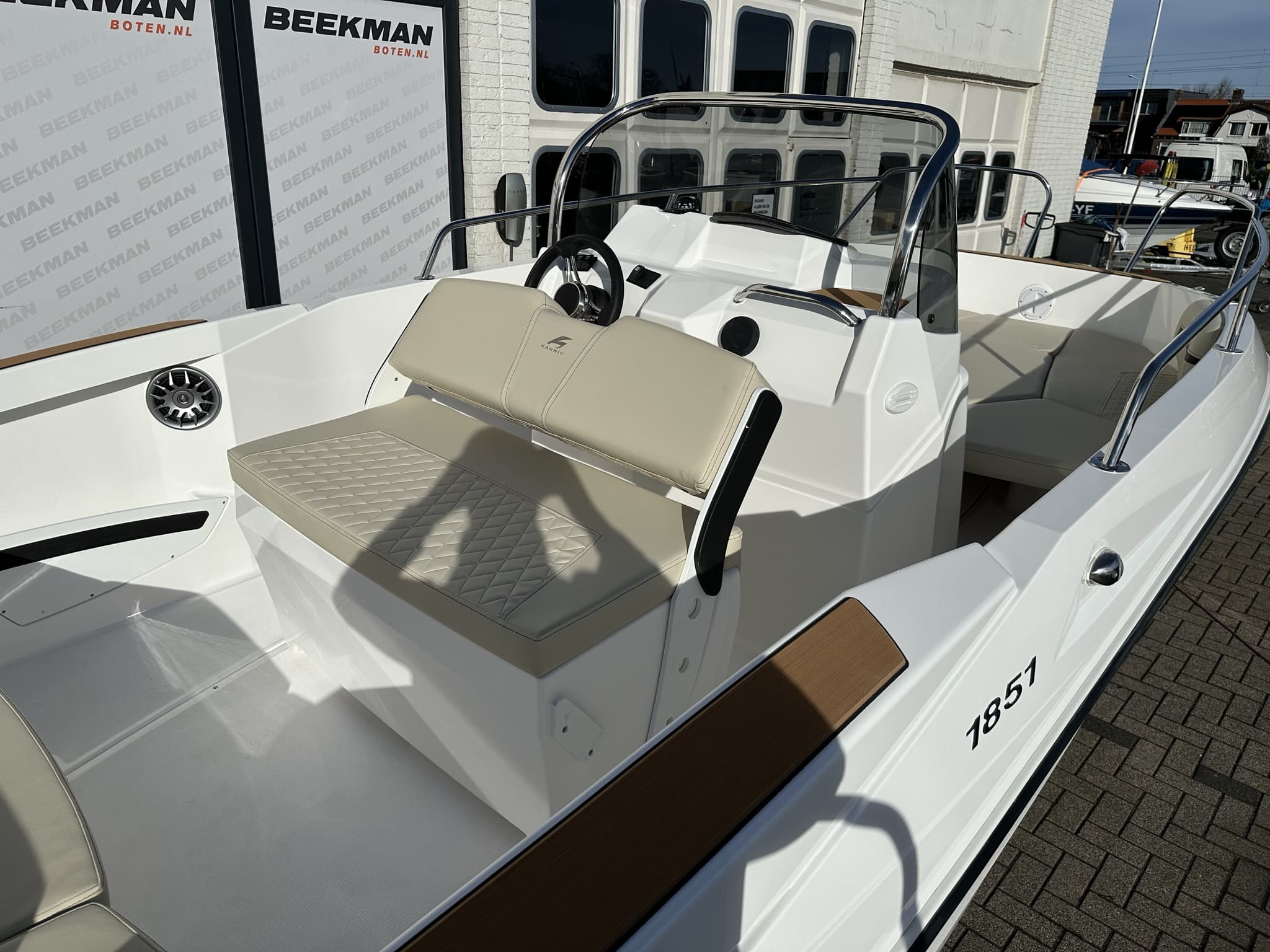 Karnic 1851 MKll Open