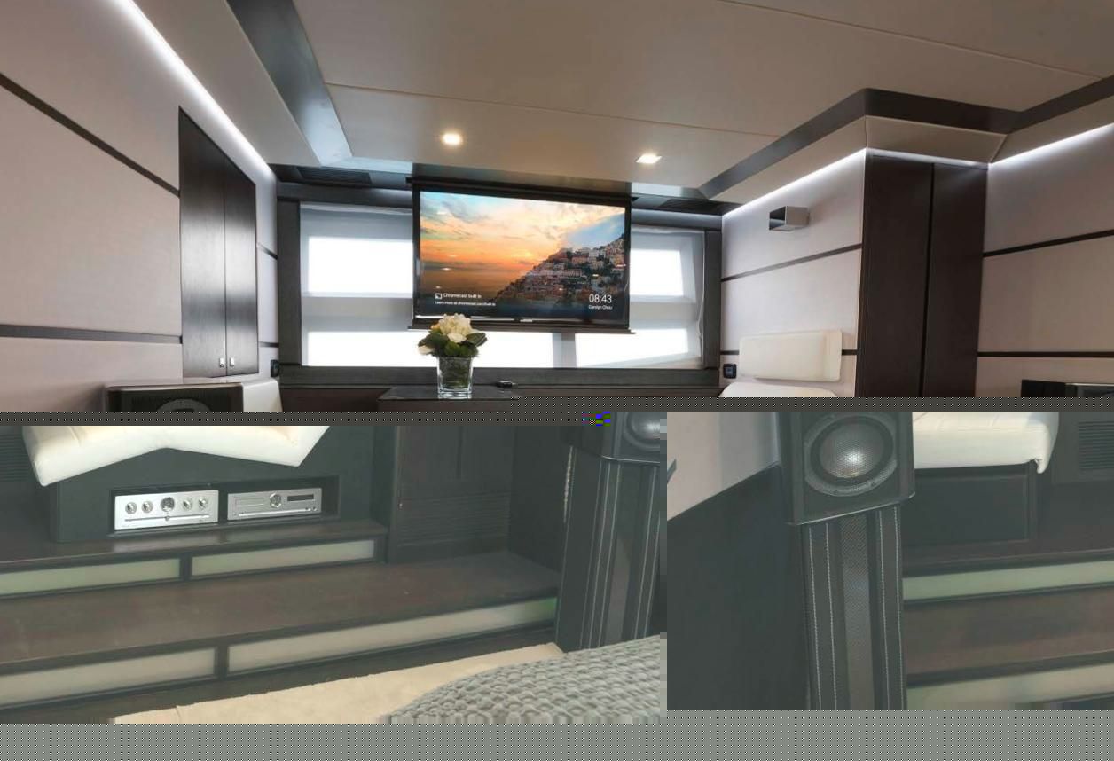 Galeon 700 Raptor Skydeck